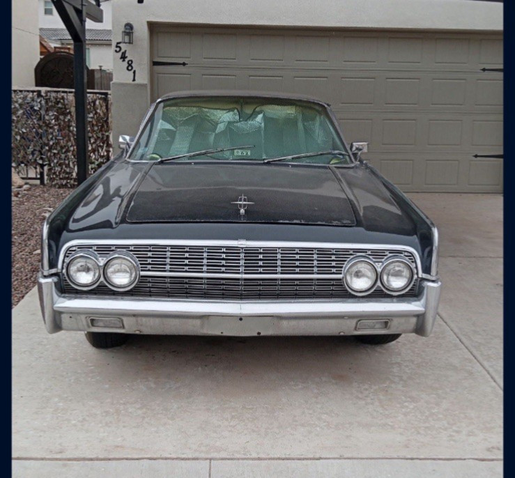 Lincoln-Continental-1962-Sedan-2