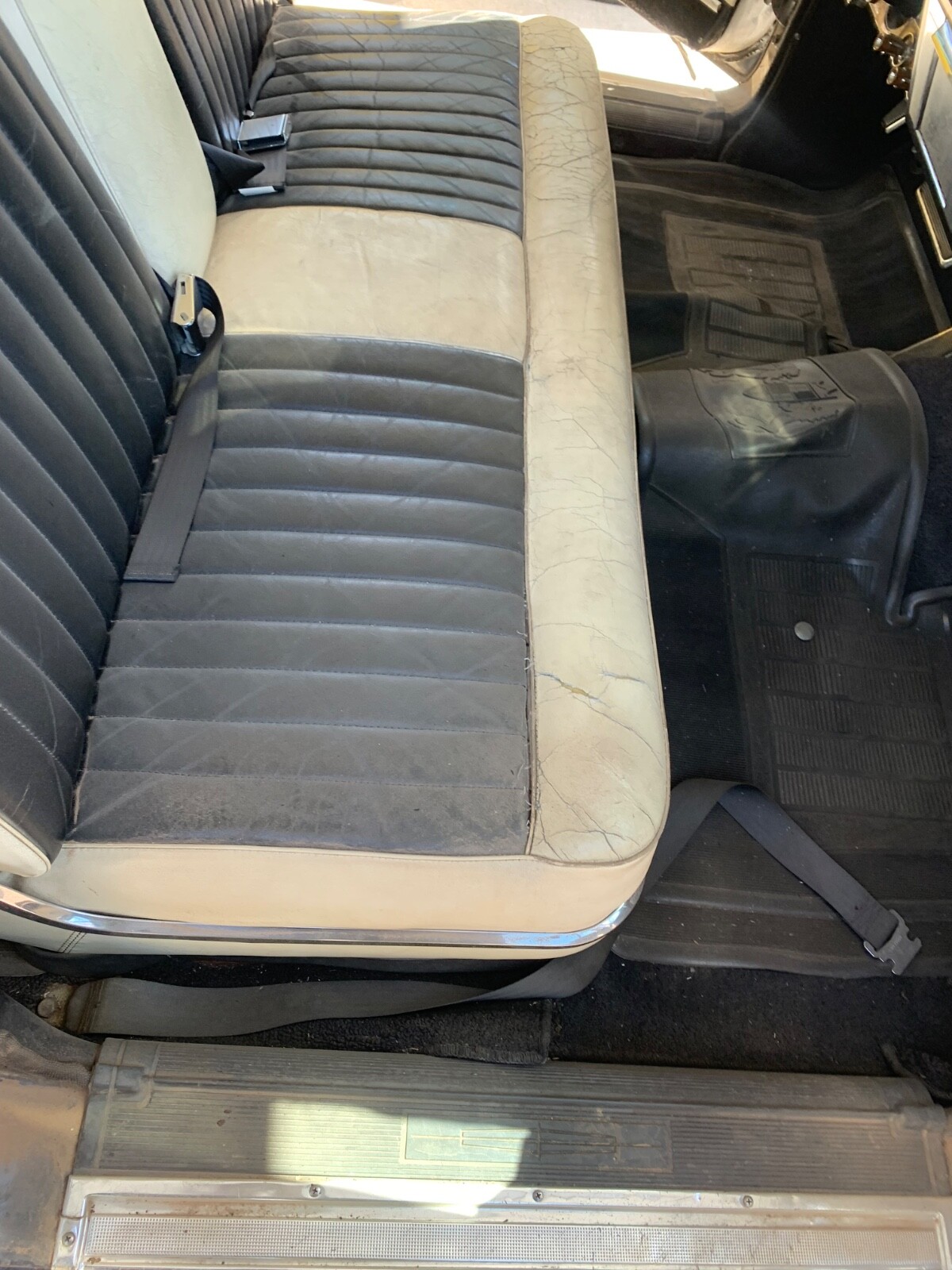 Lincoln-Continental-1962-Sedan-21