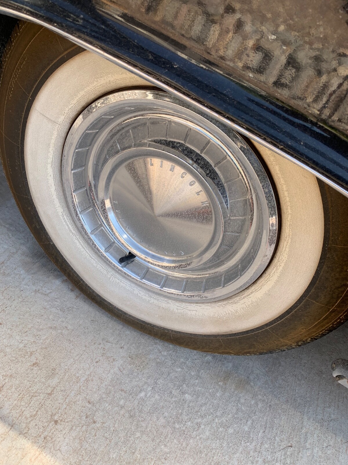 Lincoln-Continental-1962-Sedan-35
