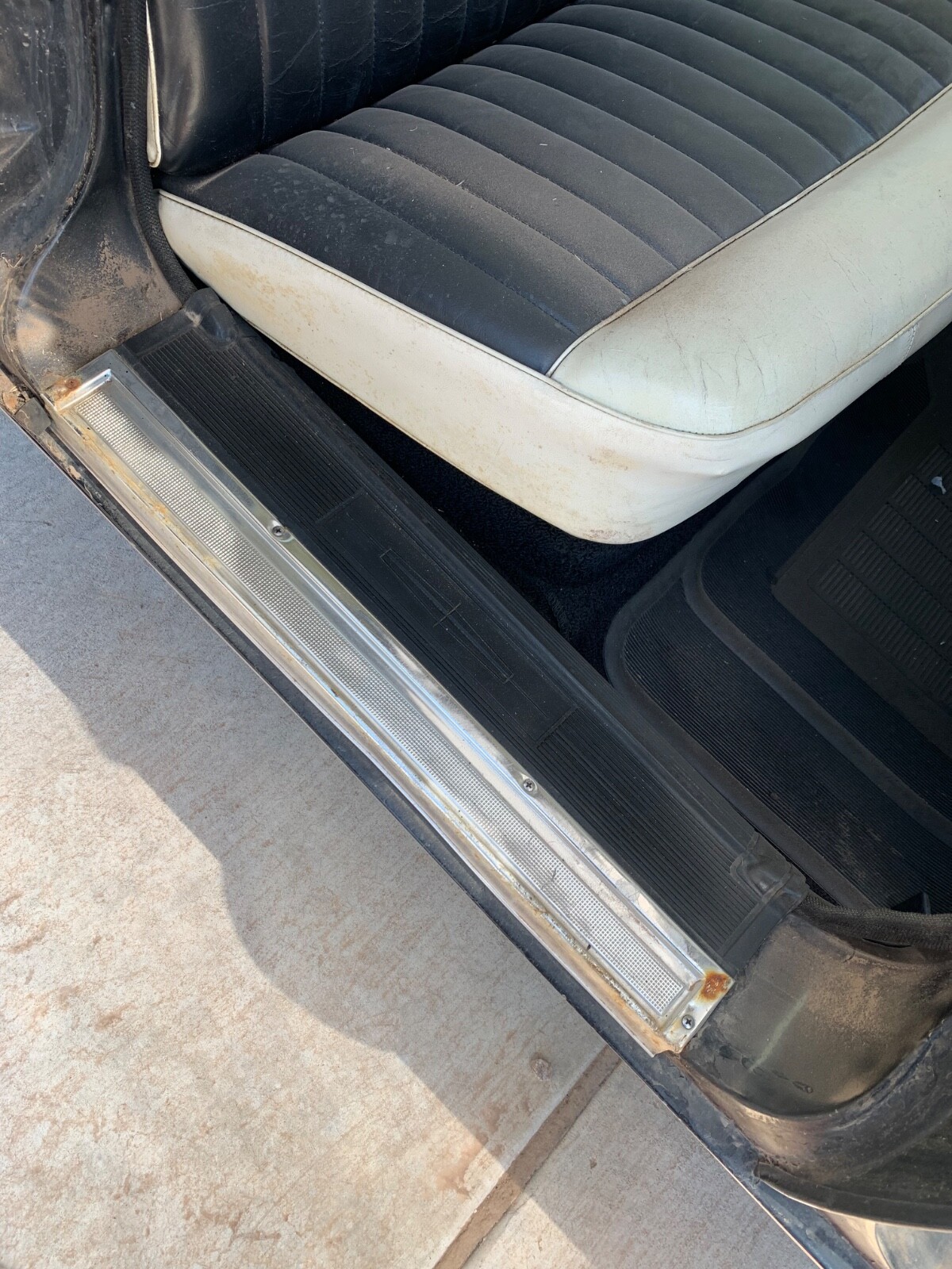 Lincoln-Continental-1962-Sedan-36