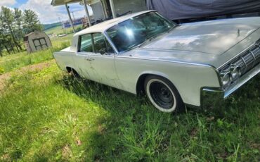 Lincoln-Continental-1964-Sedan-4