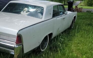 Lincoln-Continental-1964-Sedan-5