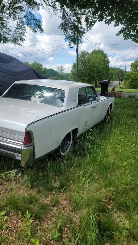 Lincoln-Continental-1964-Sedan-5