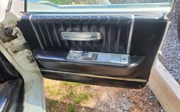 Lincoln-Continental-1964-Sedan-6