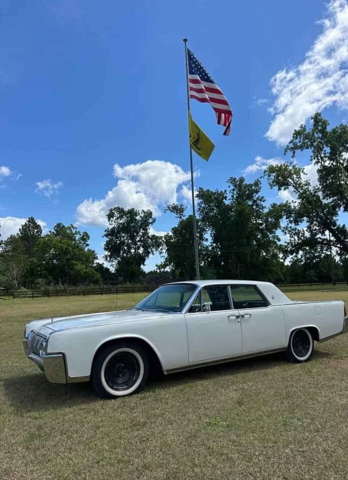 Lincoln Continental 1964 Sedan