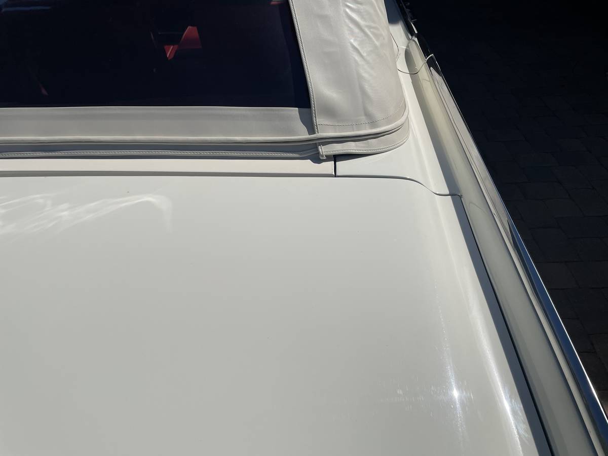 Lincoln-Continental-1965-white-6