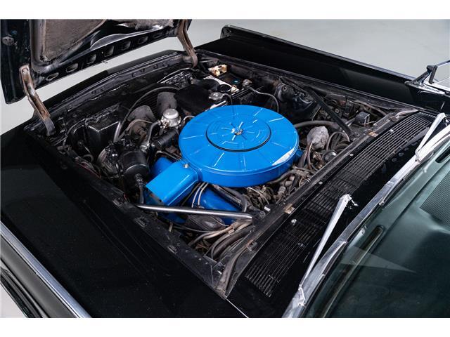 Lincoln-Continental-1967-Sedan-22