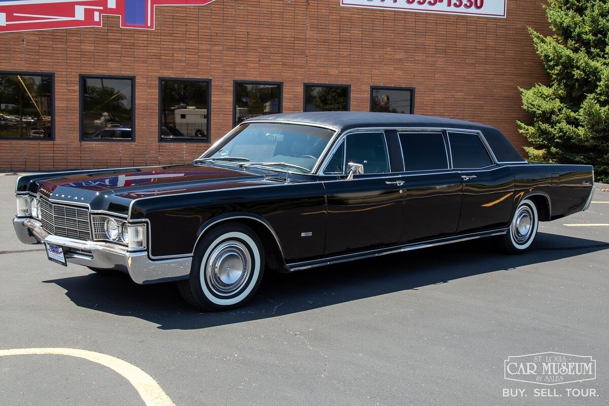 Lincoln-Continental-1969-Limousine-9