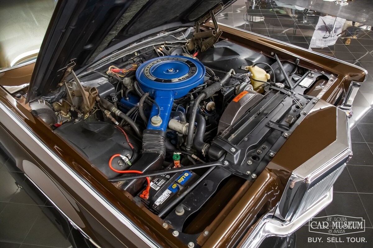 Lincoln-Continental-1971-Coupe-27
