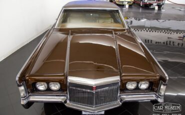 Lincoln-Continental-1971-Coupe-29