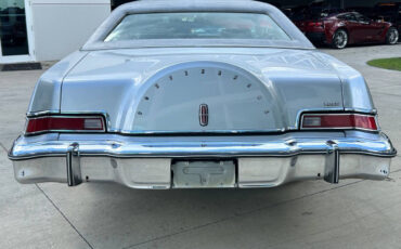 Lincoln-Continental-1975-Convertible-5