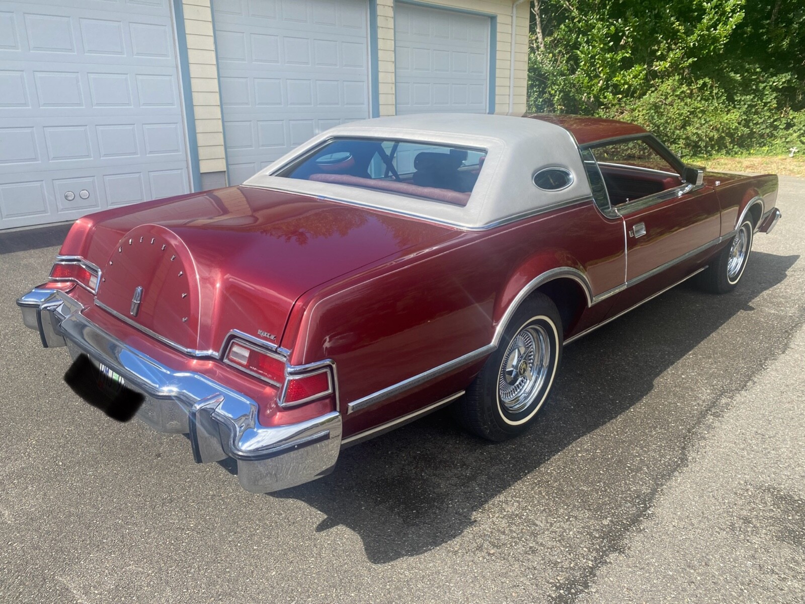 Lincoln-Continental-1976-Coupe-1