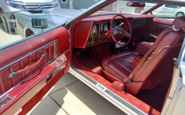 Lincoln-Continental-1977-Coupe-15