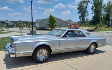 Lincoln-Continental-1977-Coupe