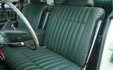 Lincoln-Continental-460-1973-4-Door-Sedan-23