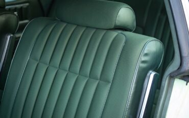 Lincoln-Continental-460-1973-4-Door-Sedan-24