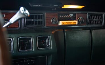 Lincoln-Continental-460-1973-4-Door-Sedan-34