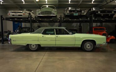 Lincoln-Continental-460-1973-4-Door-Sedan-5