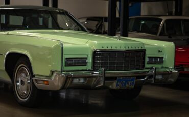 Lincoln-Continental-460-1973-4-Door-Sedan-8