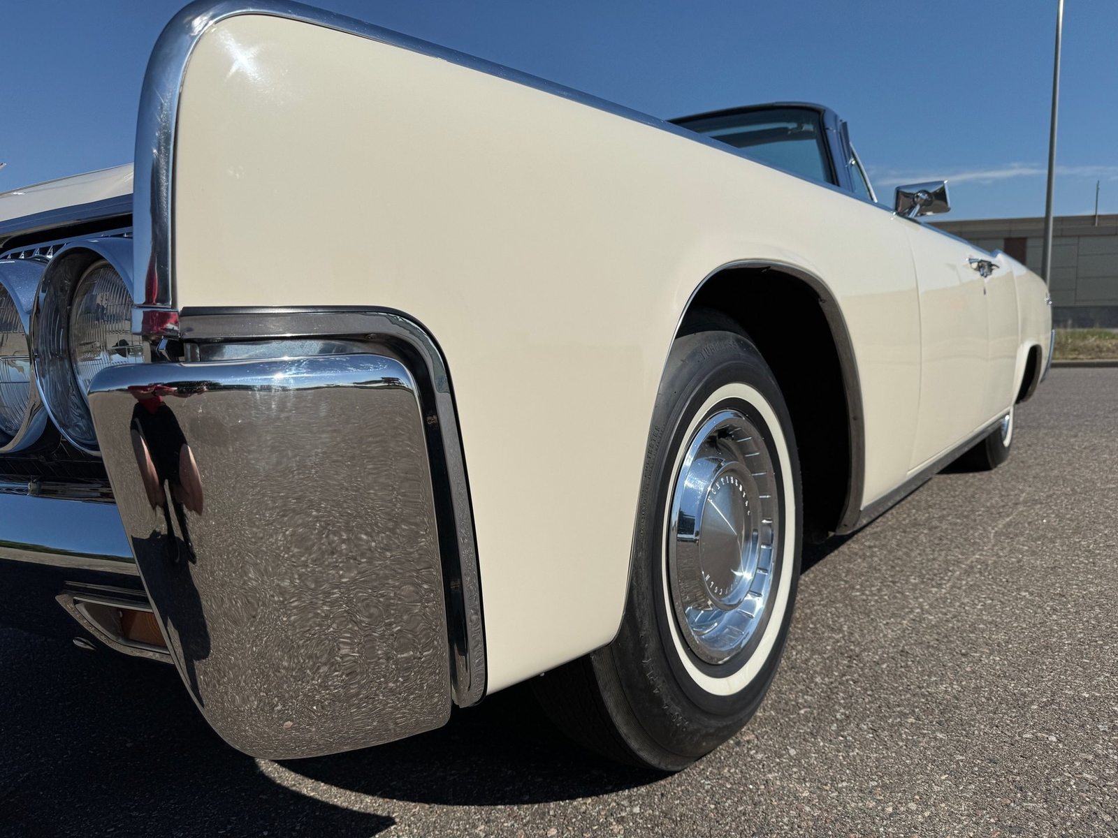 Lincoln-Continental-Convertible-1963-Convertible-18