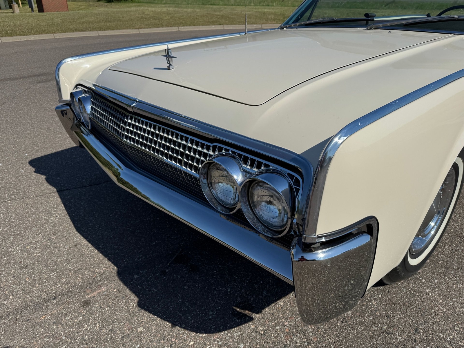Lincoln-Continental-Convertible-1963-Convertible-19