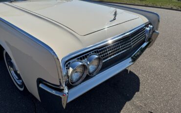 Lincoln-Continental-Convertible-1963-Convertible-23
