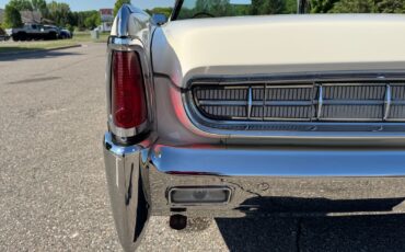 Lincoln-Continental-Convertible-1963-Convertible-33