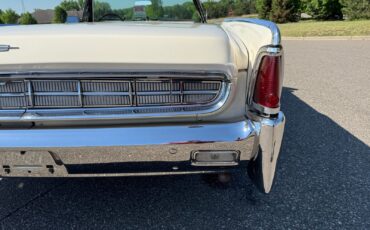 Lincoln-Continental-Convertible-1963-Convertible-35