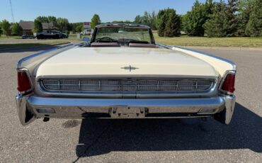 Lincoln-Continental-Convertible-1963-Convertible-4