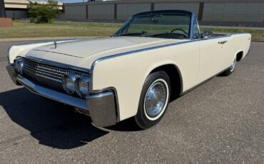 Lincoln-Continental-Convertible-1963-Convertible-7