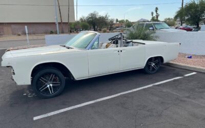 Lincoln Continental convertible  1965