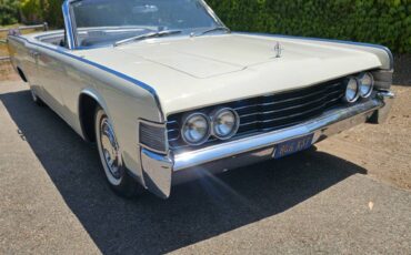 Lincoln-Continental-convertible-1965-white-7