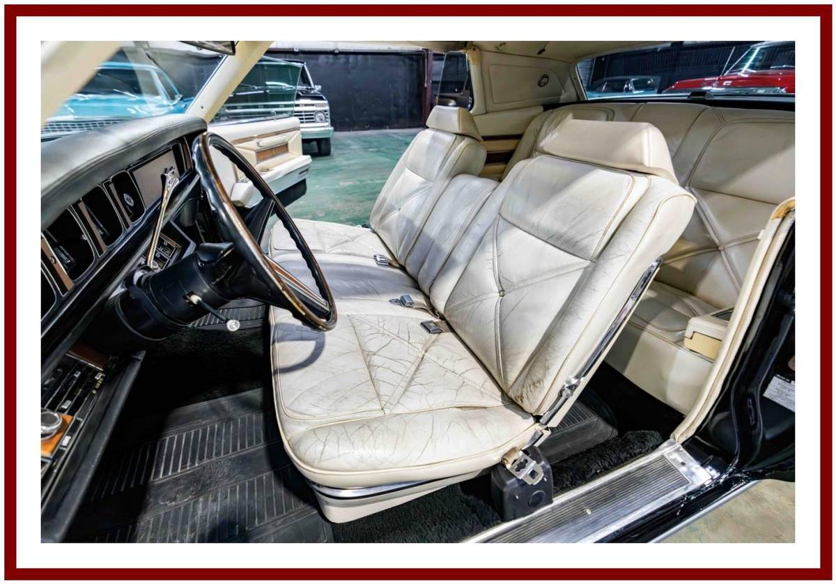 Lincoln-Continental-mark-iii-1970-black-2