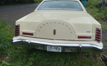 Lincoln-Continental-mark-v-1977-yellow-1
