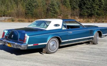 Lincoln-Continental-mark-v-1979-green-3
