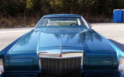 Lincoln Continental mark v  1979 green