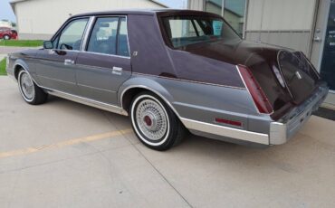 Lincoln-Continental-valentino-1984-15
