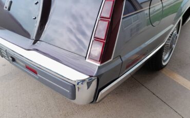 Lincoln-Continental-valentino-1984-20