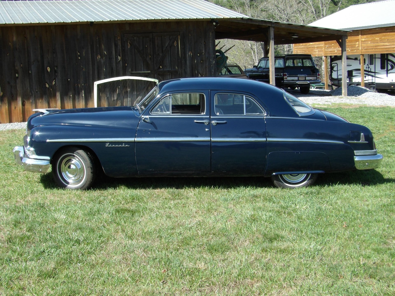 Lincoln-Cosmopolitan-1951-Sedan-13