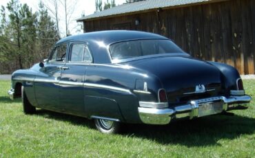 Lincoln-Cosmopolitan-1951-Sedan-14