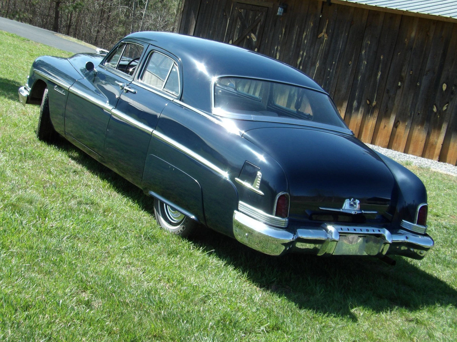 Lincoln-Cosmopolitan-1951-Sedan-15