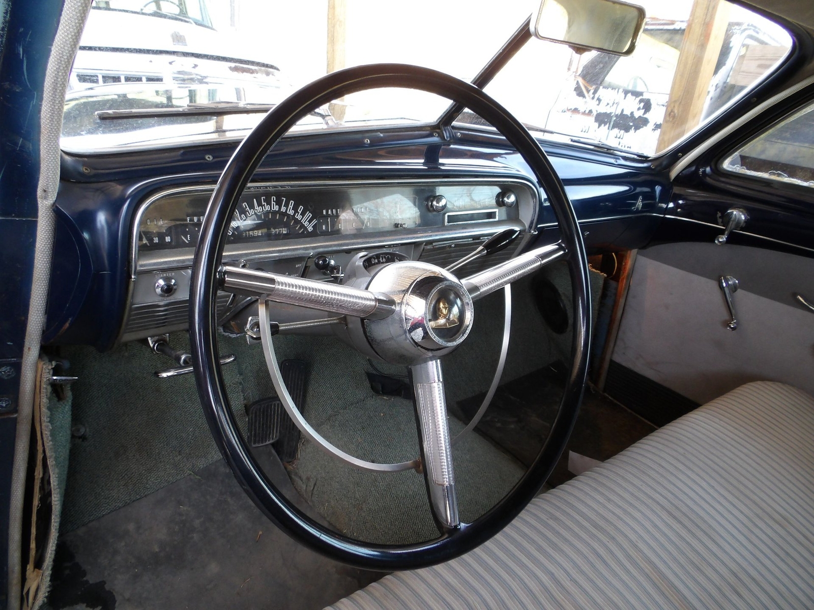 Lincoln-Cosmopolitan-1951-Sedan-4