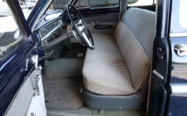 Lincoln-Cosmopolitan-1951-Sedan-5