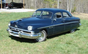 Lincoln-Cosmopolitan-1951-Sedan-9