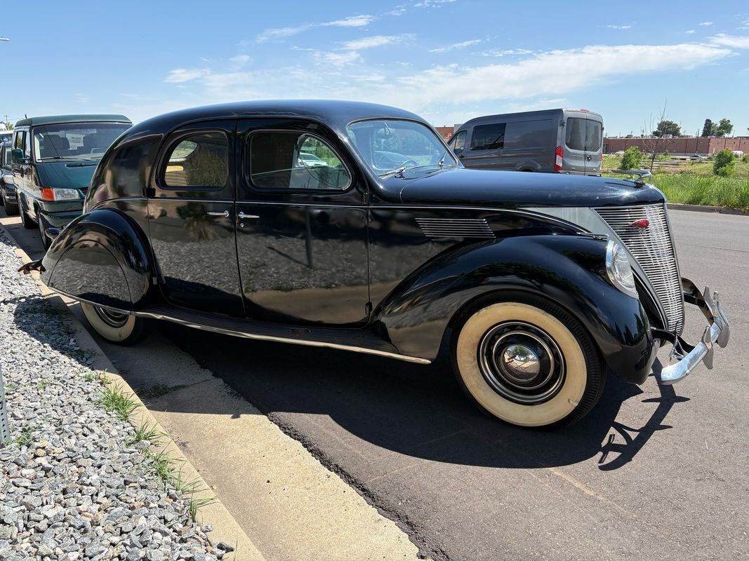 Lincoln-MKZZephyr-1937-22