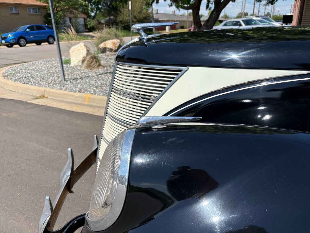Lincoln-MKZZephyr-1937-28