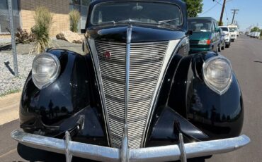 Lincoln-MKZZephyr-1937-6