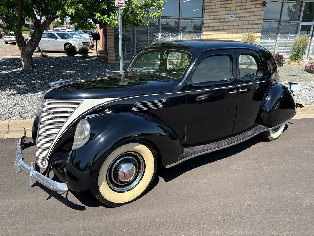 Lincoln-MKZZephyr-1937