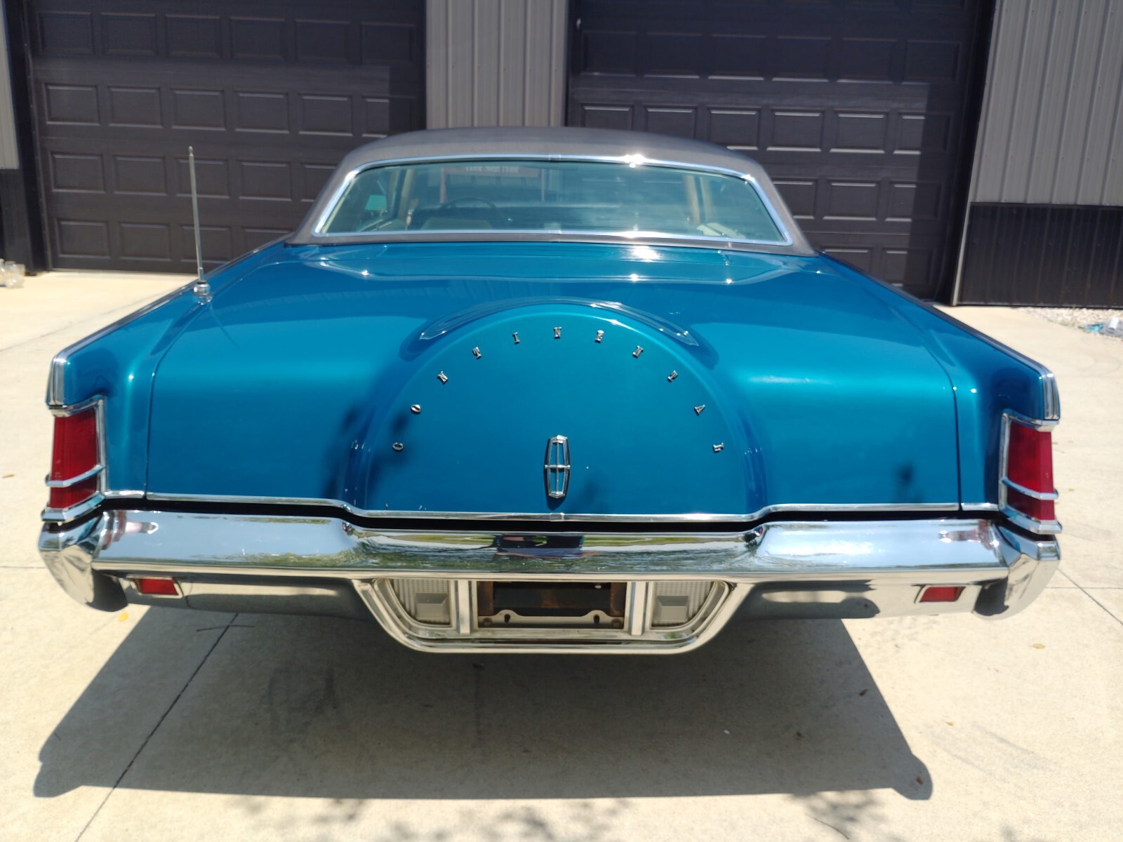 Lincoln-Mark-Series-1970-Coupe-10