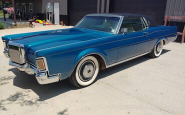 Lincoln-Mark-Series-1970-Coupe-2